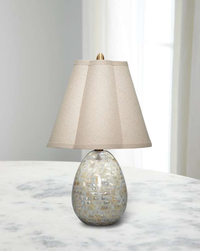 Capsule Table Lamp